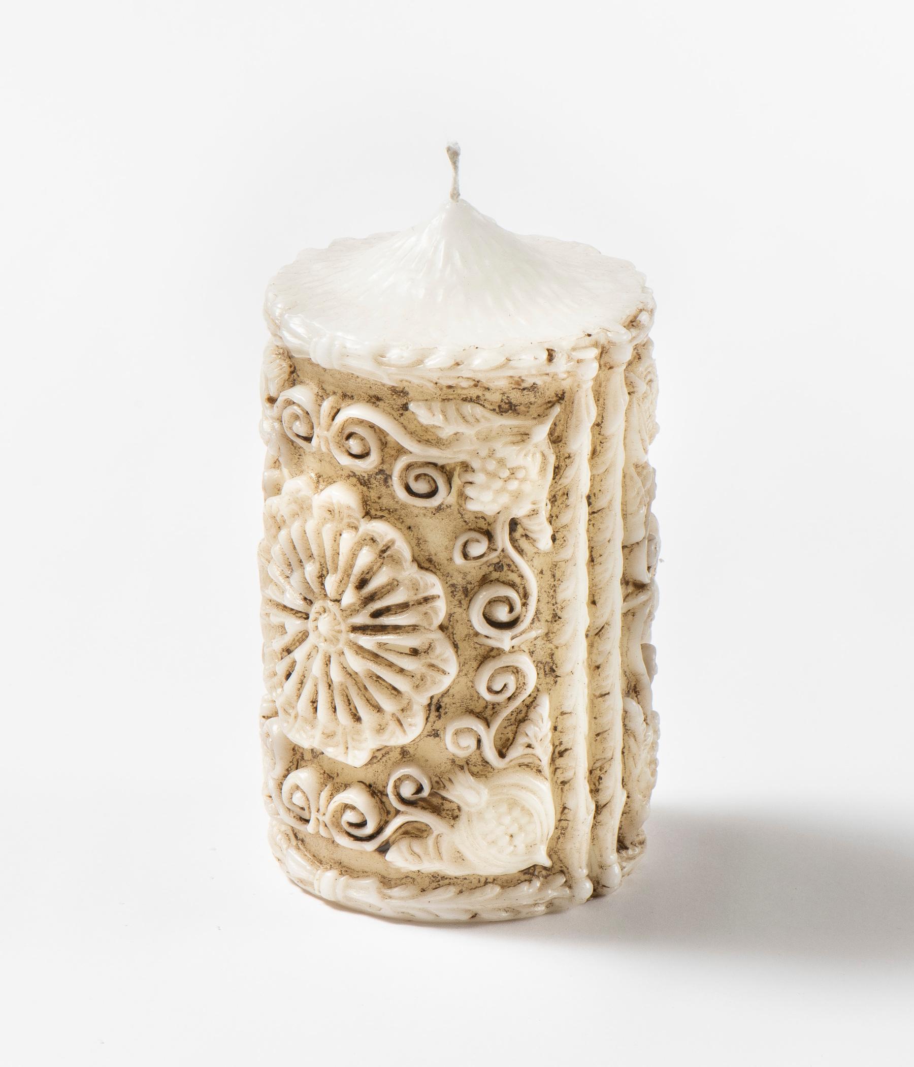 Candle with flower - CARVED line