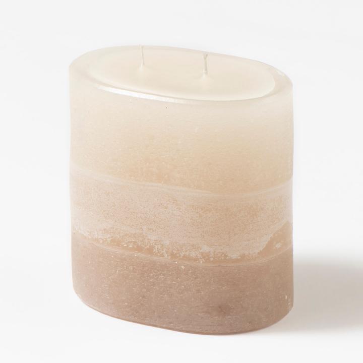 Layered oval candle - TREND line